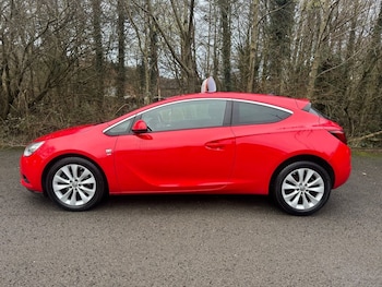 Used Vauxhall Astra GTC 2015 for sale - 77370053: Photo