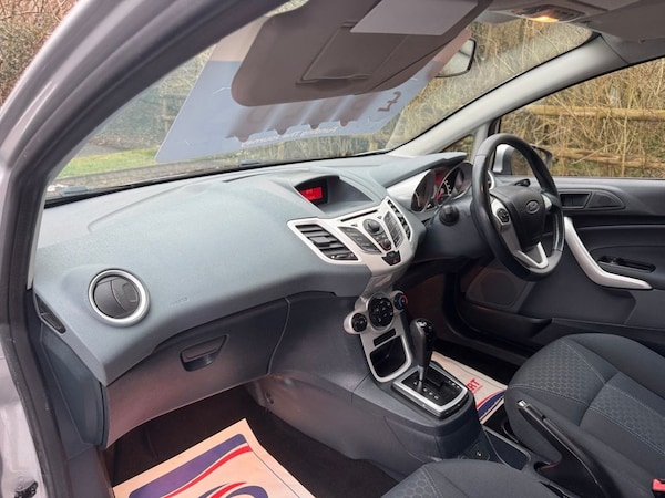 Used Ford Fiesta 2010 for sale - 73953401: Photo 11