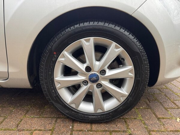 Used Ford Fiesta 2010 for sale - 73953401: Photo 15