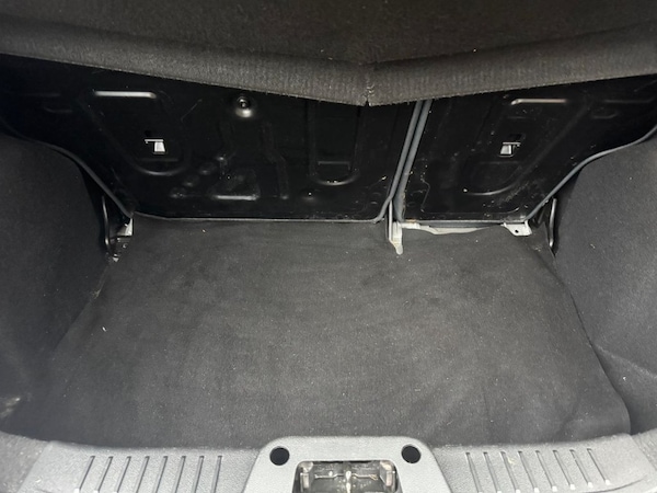 Used Ford Fiesta 2010 for sale - 73953401: Photo 9