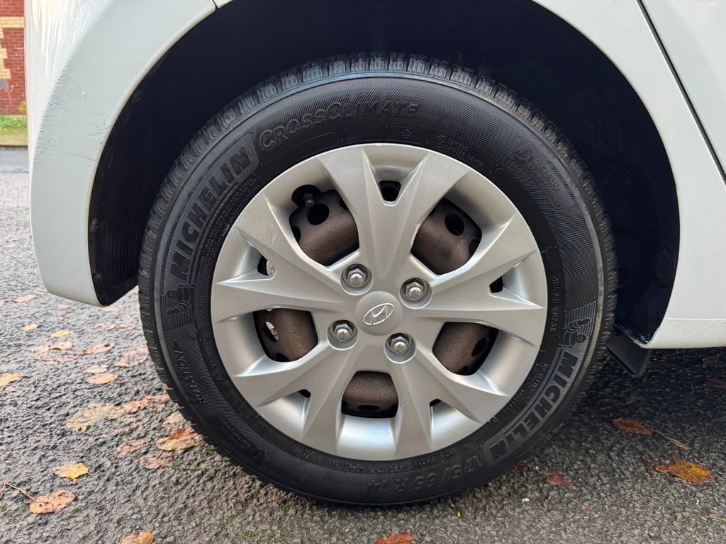 Used Hyundai i10 2015 for sale - 76900714: Photo 16