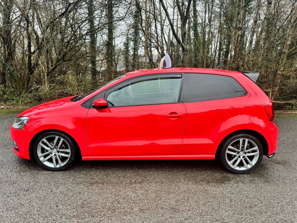 Used Volkswagen Polo 2017 for sale - 77452087: Photo 2