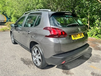 Used Peugeot 2008 2017 for sale - 78806420: Photo