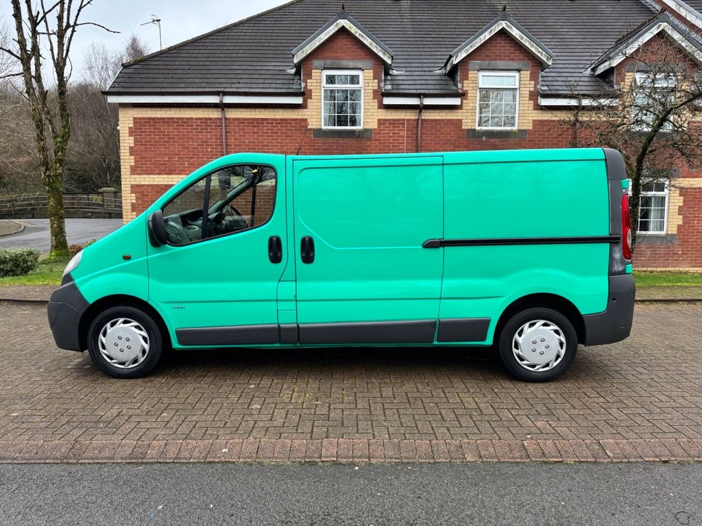 Used Vauxhall Vivaro 2013 for sale - 77463587: Photo 2
