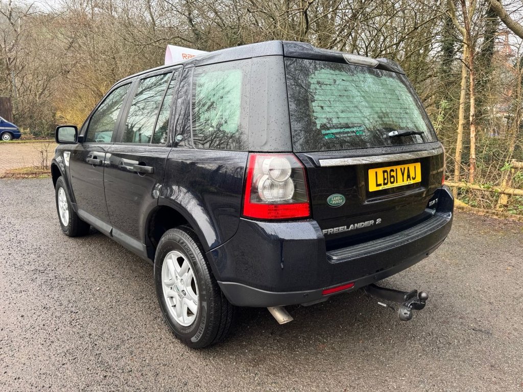 Used Land Rover Freelander 2011 for sale - 77764819: Photo 4