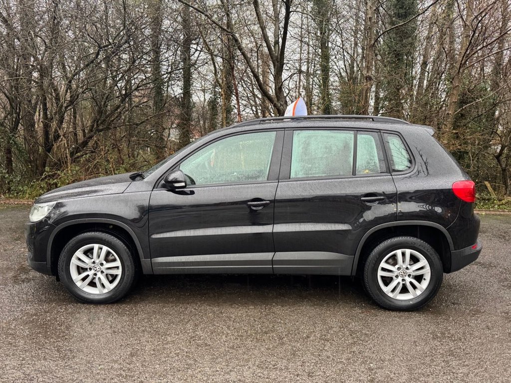 Used Volkswagen Tiguan 2012 for sale - 77140214: Photo 2