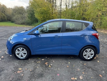 Used Hyundai i10 2014 for sale - 76396230: Photo