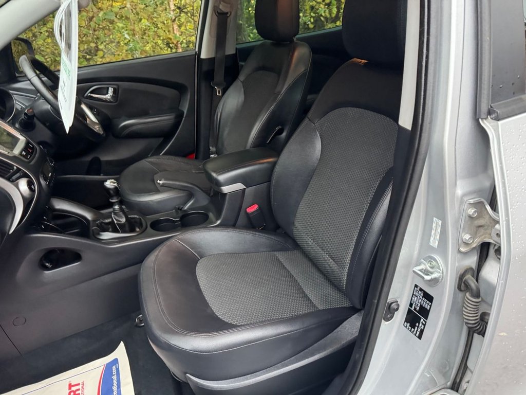 Used Hyundai Ix35 2011 for sale - 76482230: Photo 14