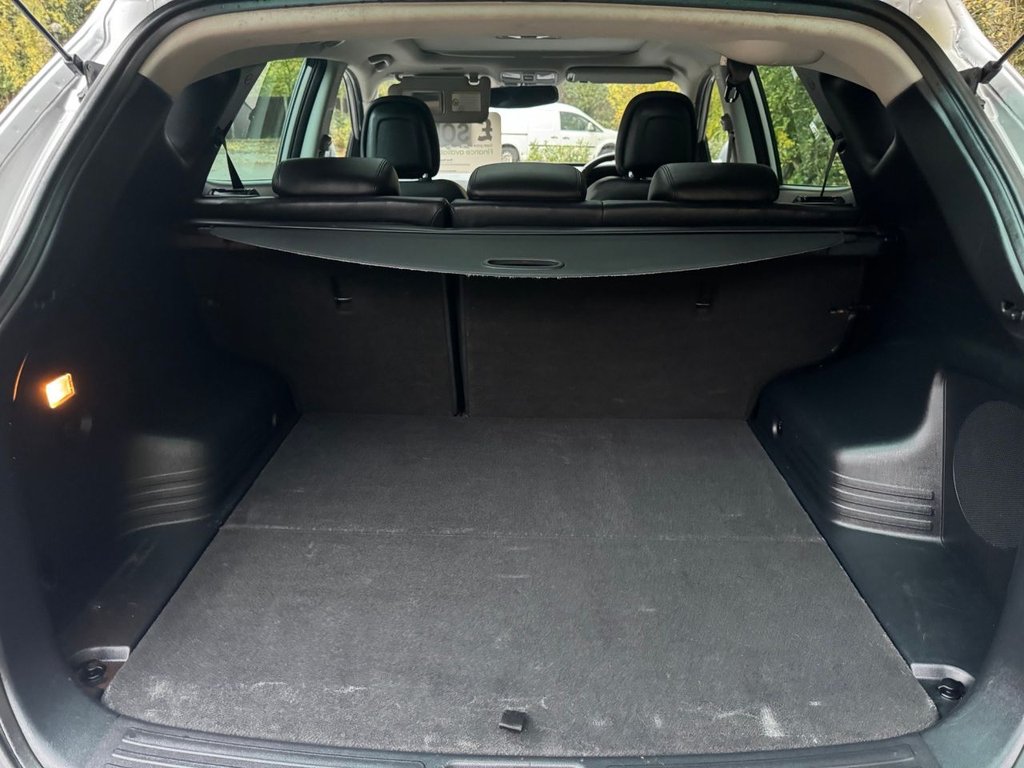 Used Hyundai Ix35 2011 for sale - 76482230: Photo 9