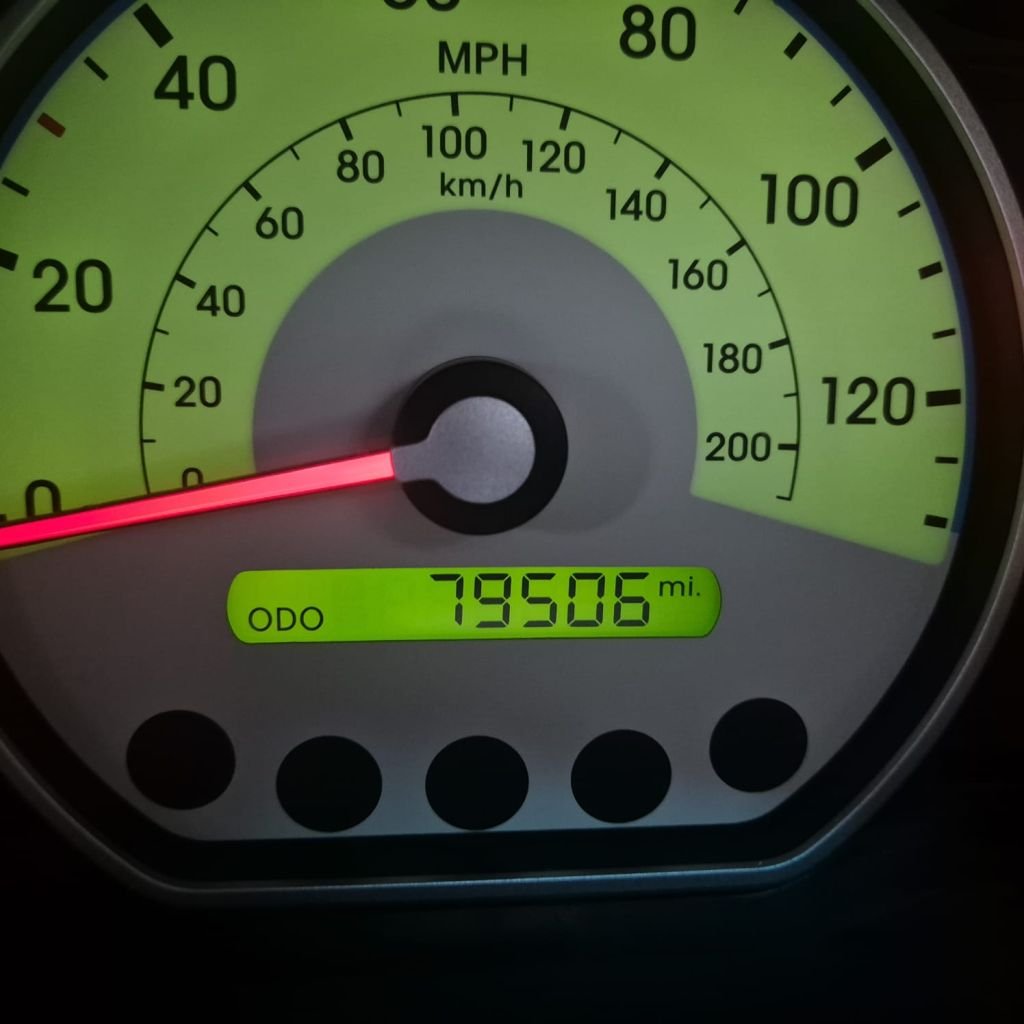 Used Hyundai i10 2010 for sale - 72173864: Photo 9