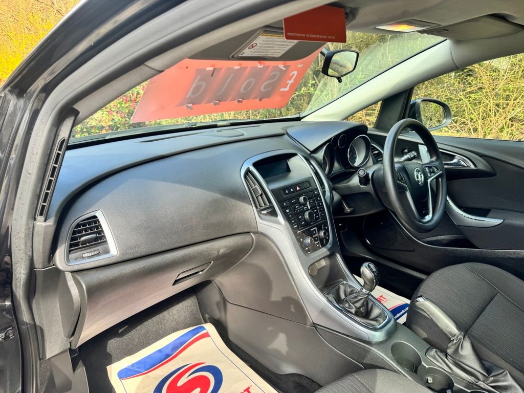 Used Vauxhall Astra 2014 for sale - 78017358: Photo 13