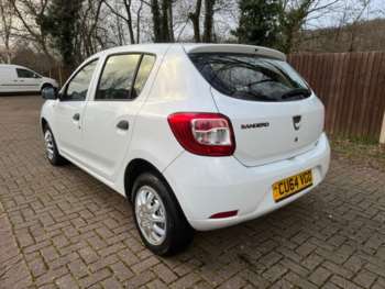 Used Dacia Sandero 2014 for sale - 73829029: Photo