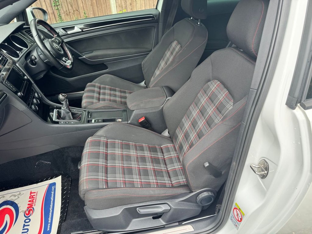 Used Volkswagen Golf 2014 for sale - 78212654: Photo 16