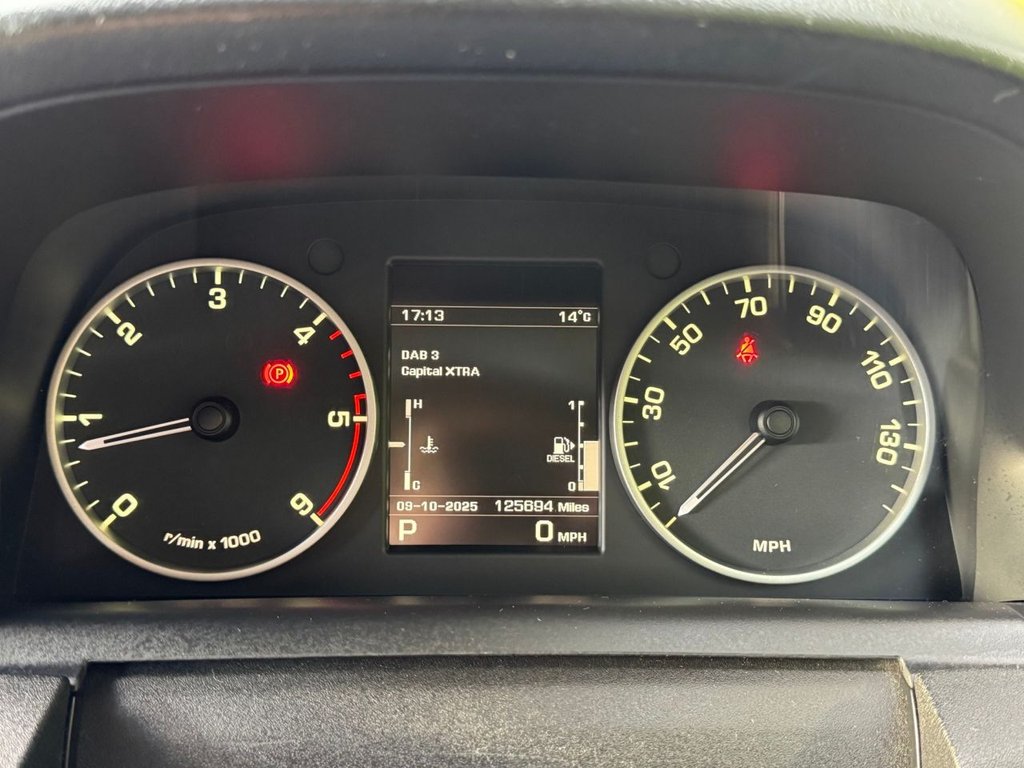 Used Land Rover Discovery 2013 for sale - 76509710: Photo 15