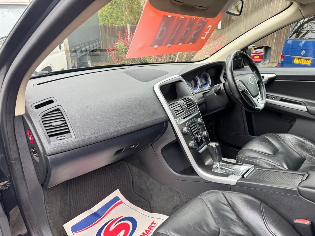 Used Volvo XC60 2011 for sale - 78110252: Photo 13