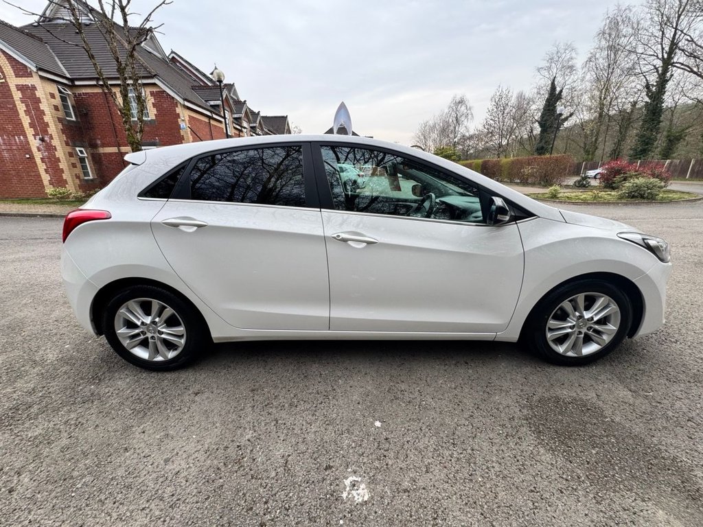 Used Hyundai i30 2014 for sale - 77991522: Photo 7