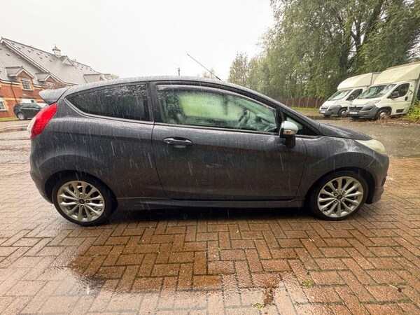Used Ford Fiesta 2014 for sale - 75985863: Photo 5