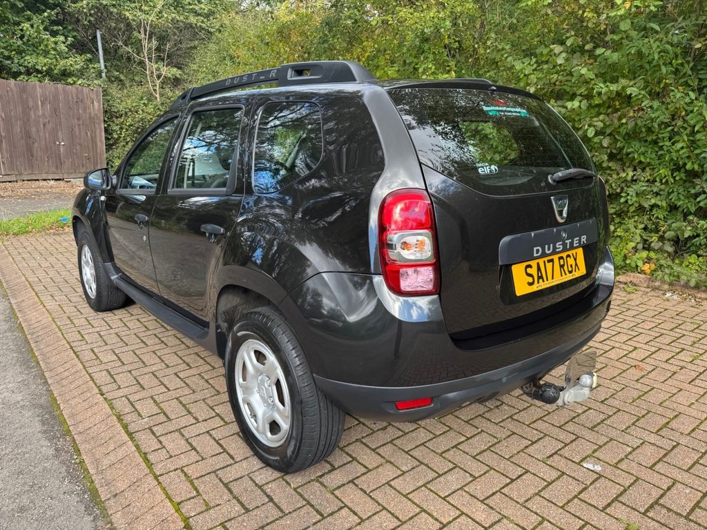 Used Dacia Duster 2017 for sale - 76210076: Photo 3
