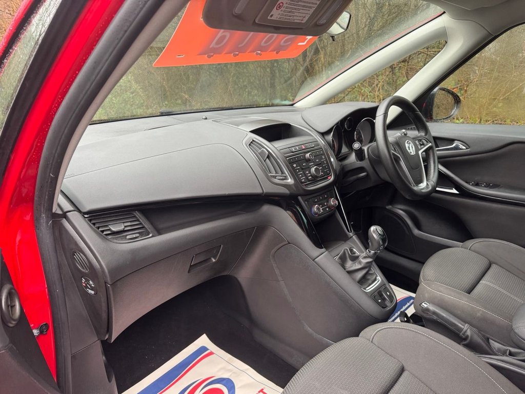 Used Vauxhall Zafira Tourer 2015 for sale - 77188595: Photo 14