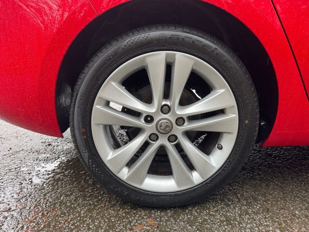 Used Vauxhall Zafira Tourer 2015 for sale - 77188595: Photo 18