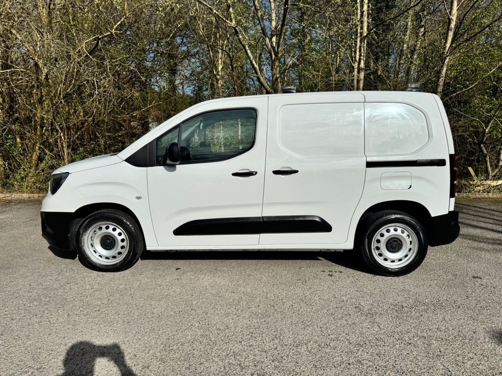 Used Vauxhall Combo 2019 for sale - 78110259: Photo 2