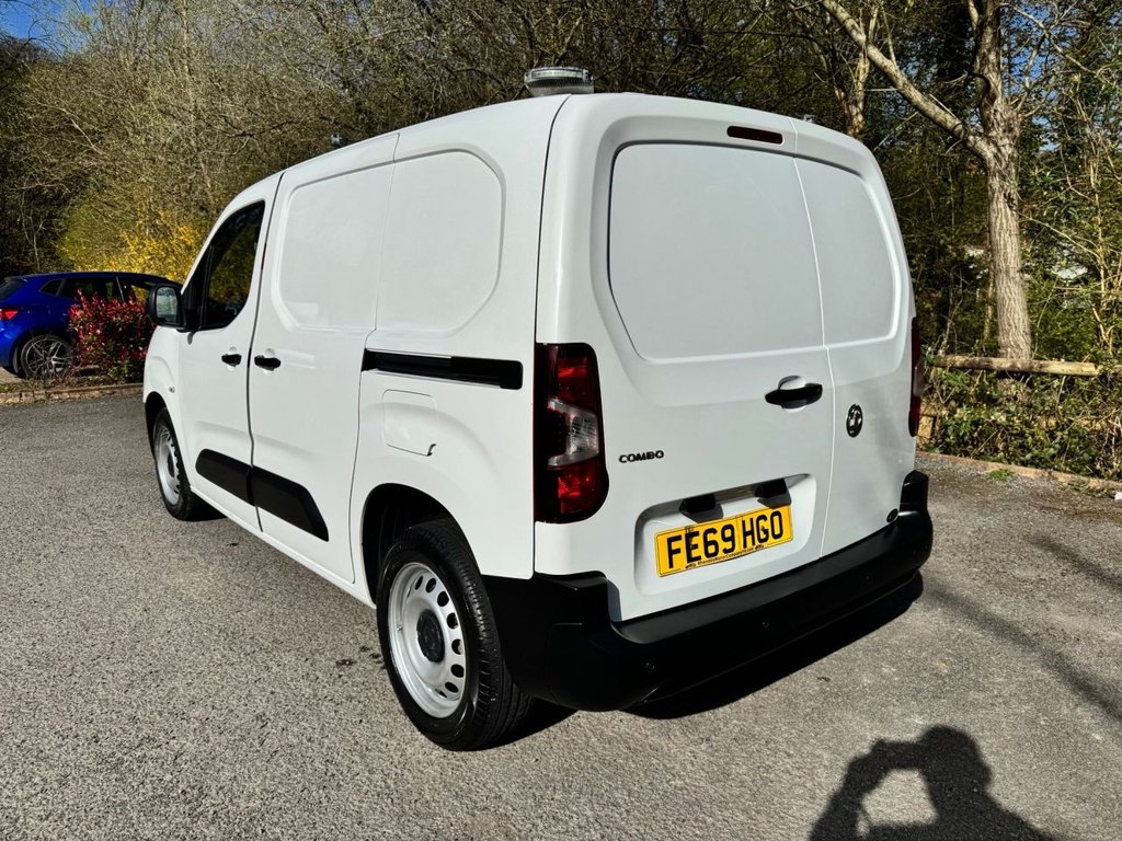 Used Vauxhall Combo 2019 for sale - 78110259: Photo 4