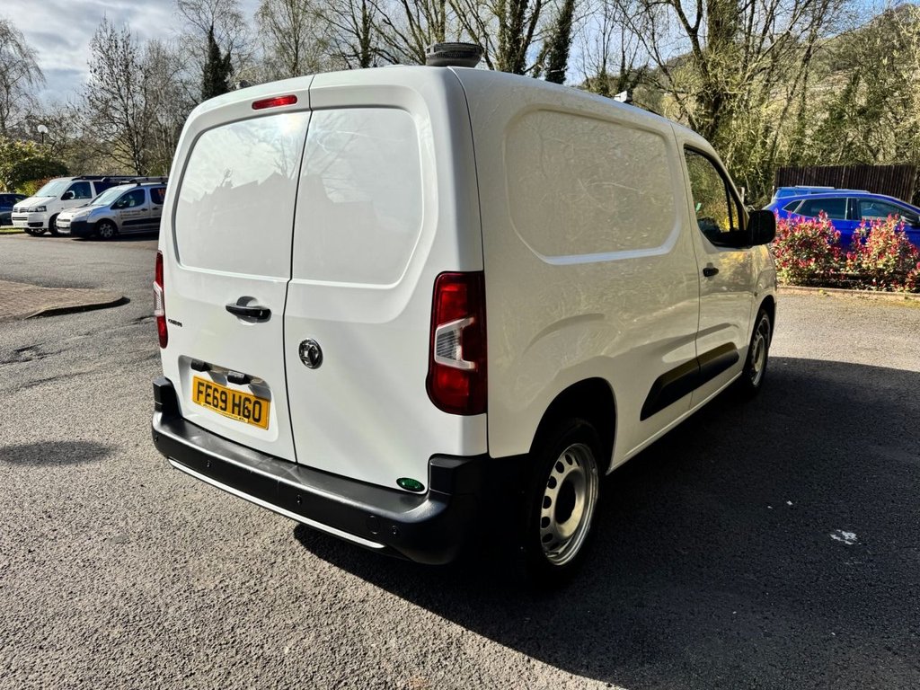 Used Vauxhall Combo 2019 for sale - 78110259: Photo 5