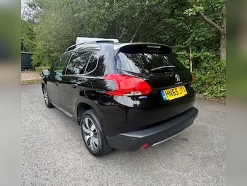 Used Peugeot 2008 2016 for sale - 79791147: Photo