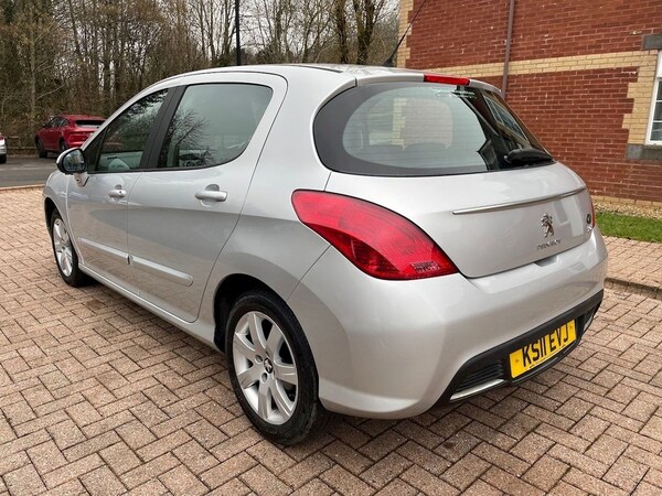 Used Peugeot 308 2011 for sale - 71504243: Photo 3