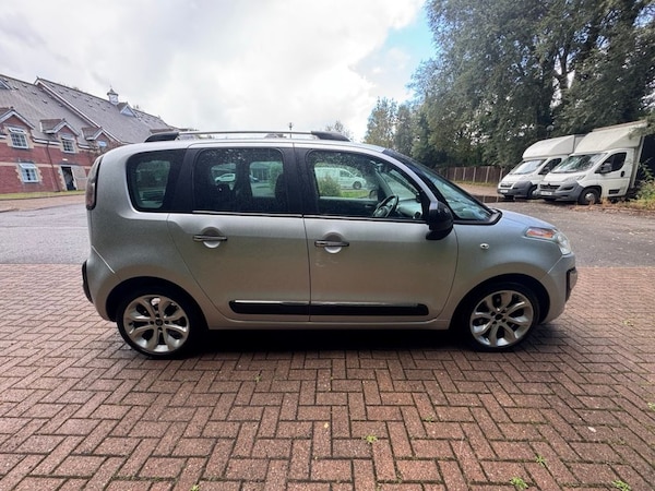 Used Citroen C3 Picasso 2016 for sale - 75727451: Photo 5