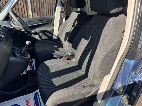 Used Citroen C4 Picasso 2012 for sale - 74296202: Photo 15