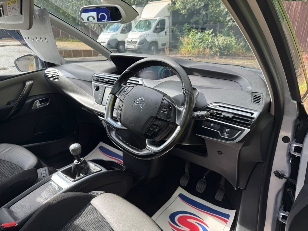 Used Citroen C4 Picasso 2014 for sale - 77668801: Photo 10