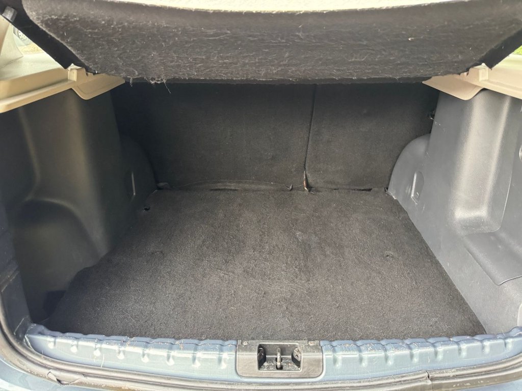 Used Dacia Duster 2013 for sale - 76291745: Photo 9