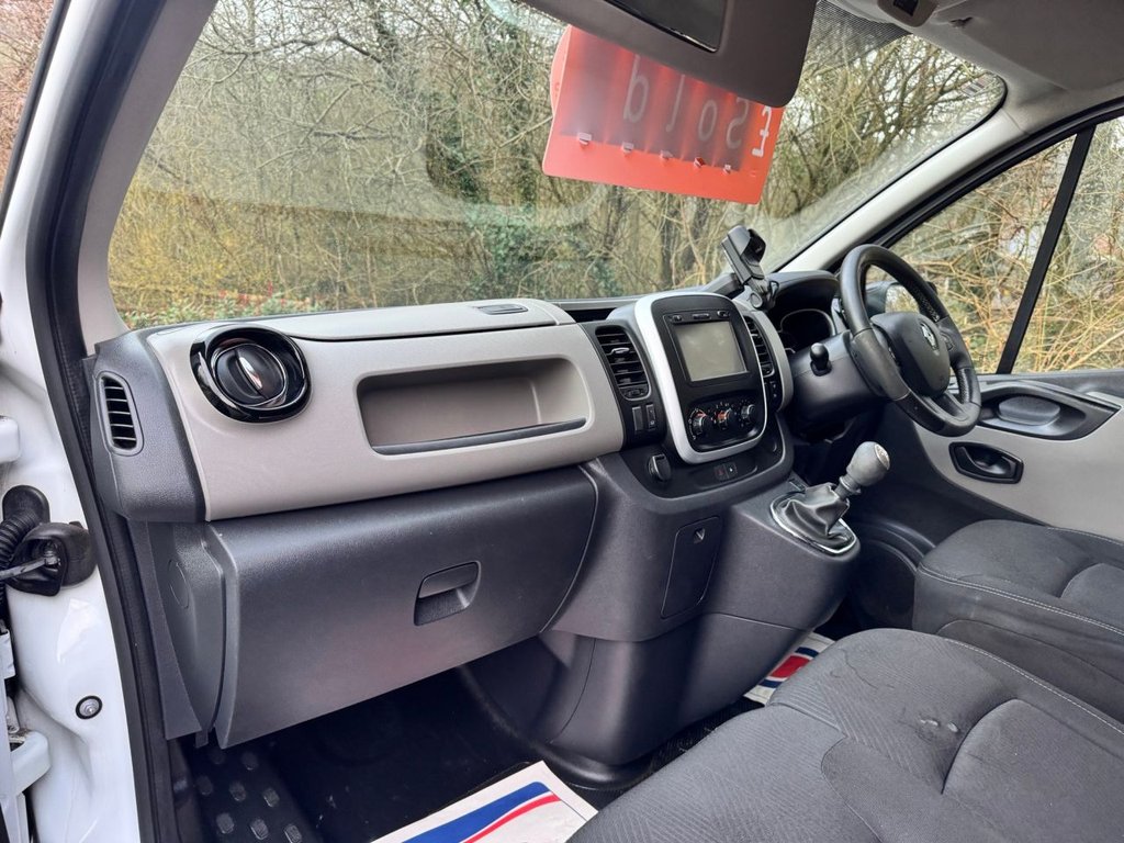 Used Renault Trafic 2015 for sale - 77765482: Photo 11