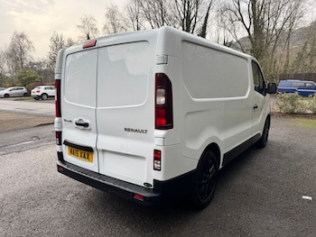 Used Renault Trafic 2015 for sale - 77765482: Photo