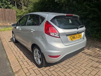 Used Ford Fiesta 2013 for sale - 75801429: Photo