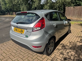 Used Ford Fiesta 2013 for sale - 75801429: Photo