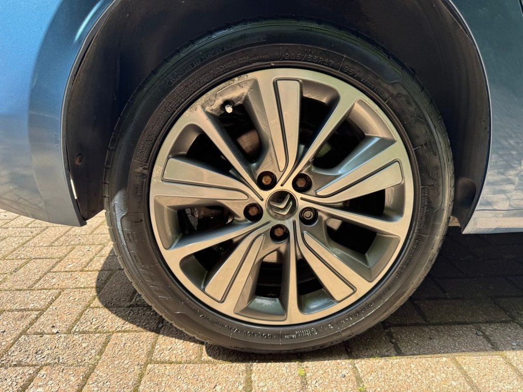 Used Citroen C4 Grand Picasso 2016 for sale - 76582110: Photo 15