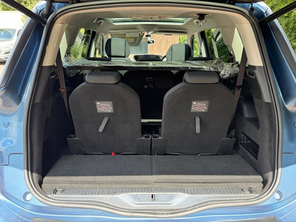 Used Citroen C4 Grand Picasso 2016 for sale - 76582110: Photo 9