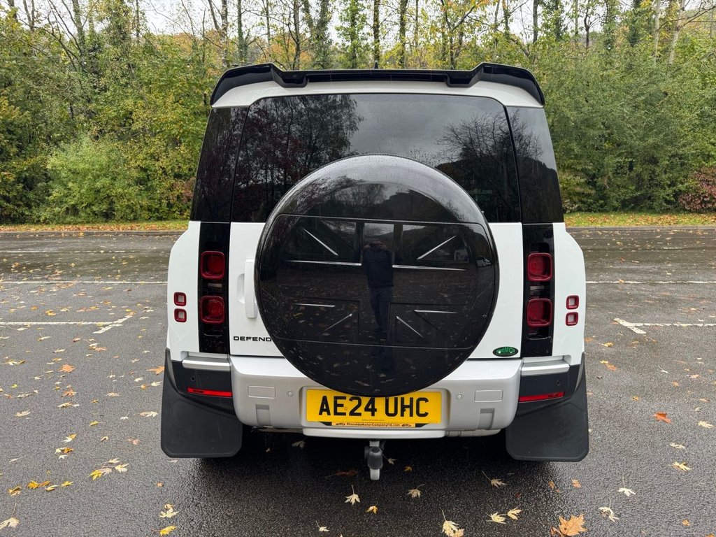Used Land Rover Defender 2024 for sale - 76356721: Photo 8