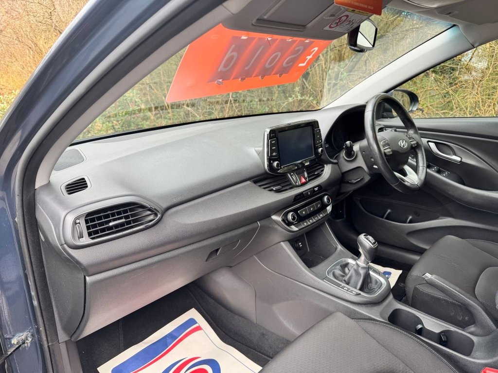 Used Hyundai i30 2017 for sale - 77720298: Photo 14