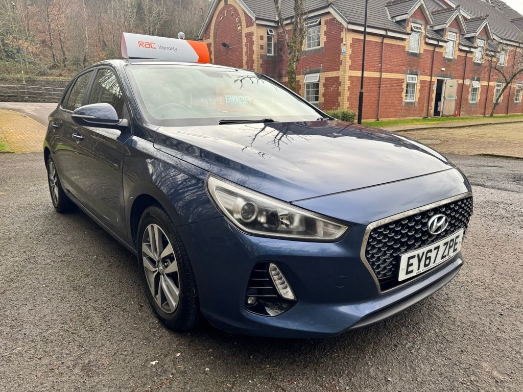 Used Hyundai i30 2017 for sale - 77720298: Photo 8