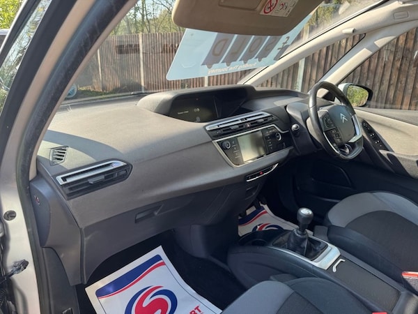 Used Citroen C4 Grand Picasso 2014 for sale - 74333132: Photo 11