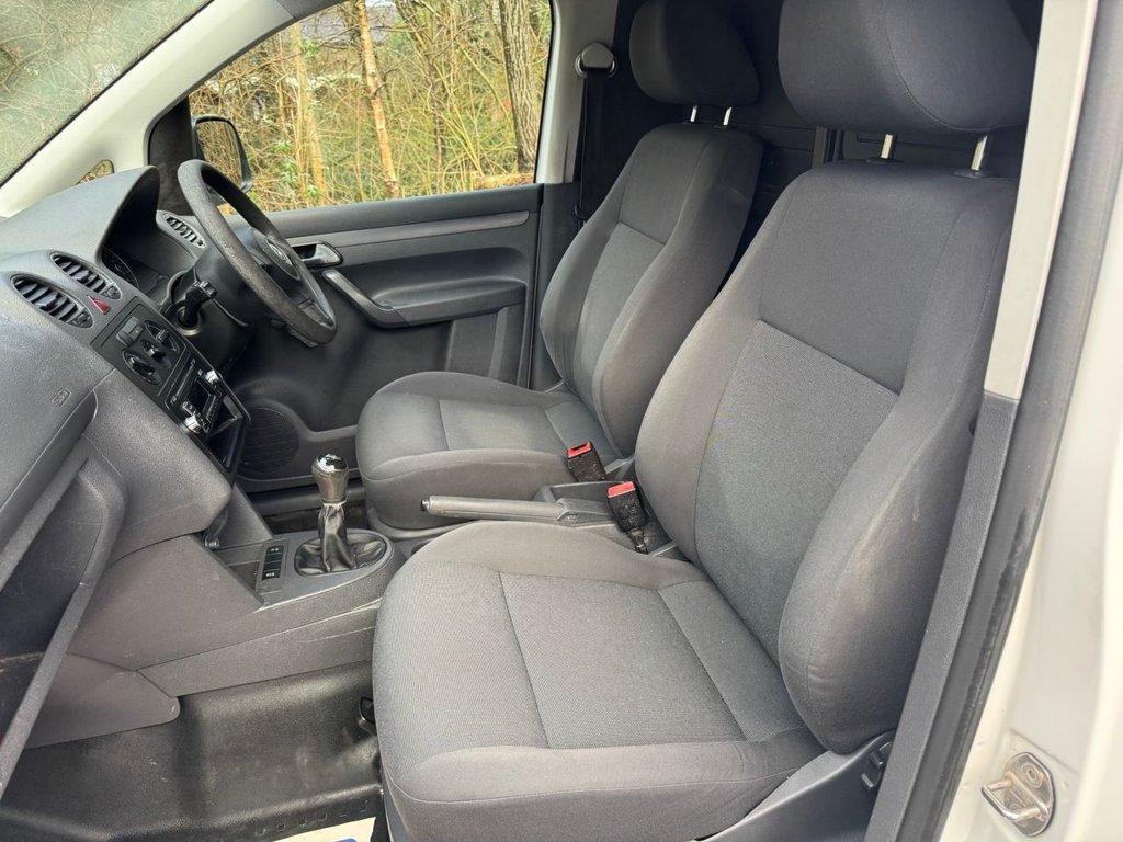 Used Volkswagen Caddy Maxi 2015 for sale - 77172268: Photo 11