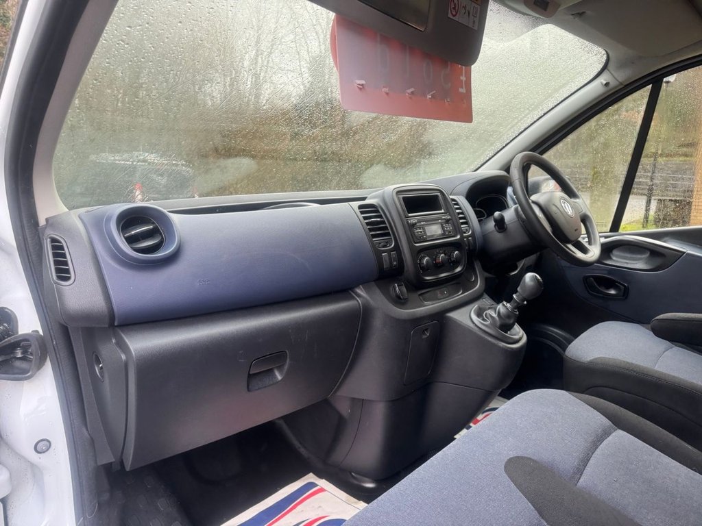Used Vauxhall Vivaro 2018 for sale - 77355879: Photo 14