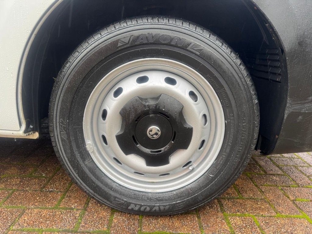 Used Vauxhall Vivaro 2018 for sale - 77355879: Photo 17