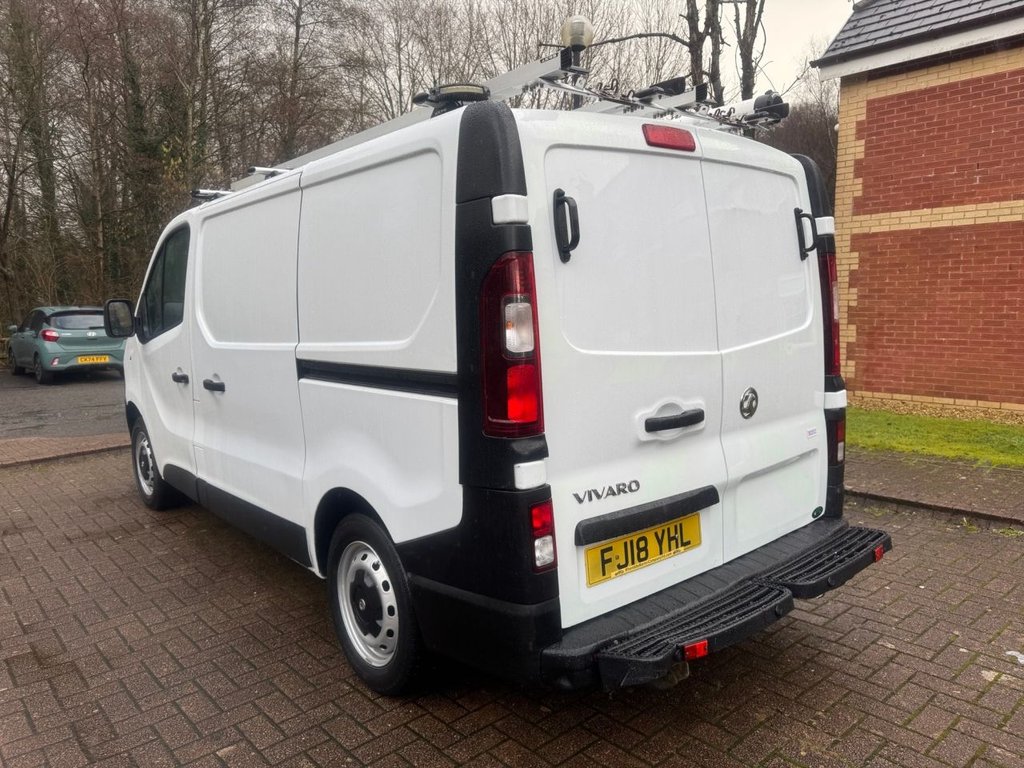Used Vauxhall Vivaro 2018 for sale - 77355879: Photo 3