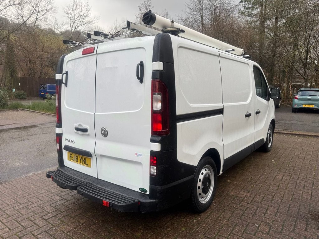 Used Vauxhall Vivaro 2018 for sale - 77355879: Photo 5