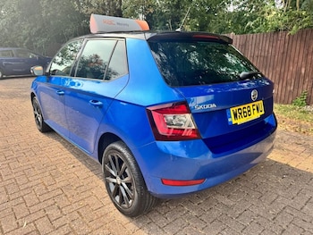 Used Skoda Fabia 2018 for sale - 79530522: Photo