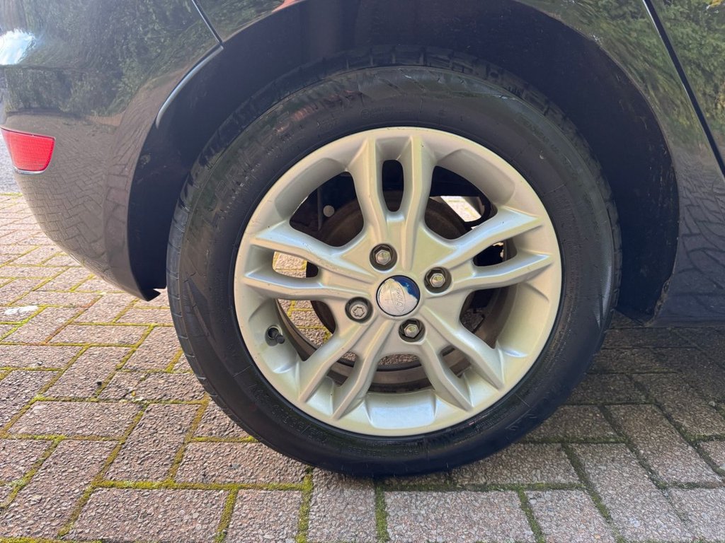 Used Ford Fiesta 2015 for sale - 76235950: Photo 16